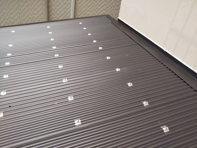 福井市で屋根用波板張り