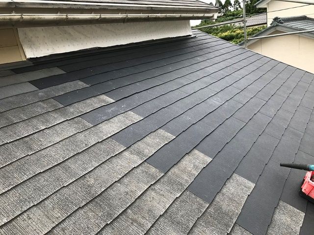 坂井市でコロニアルクァッド葺きでした
