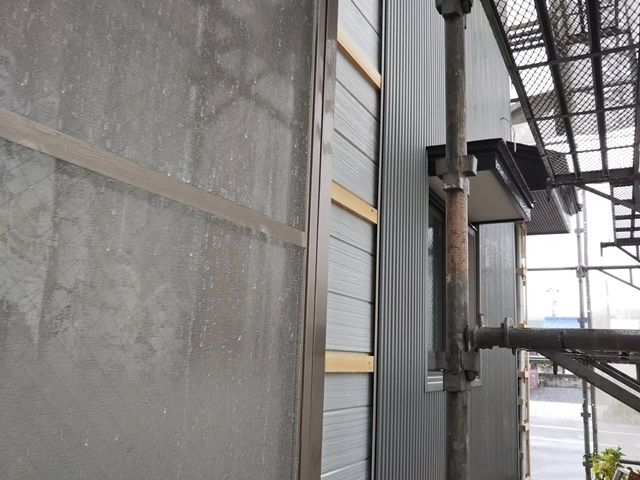 敦賀市で外壁リフォームの手伝い・5山スパン張り３