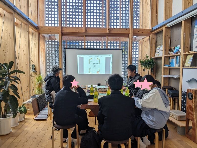 今年も足羽第一中学校の企業見学の受入。